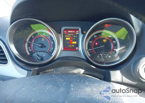 2018 Dodge Journey Crossroad Awd z USA, uszkodzony, nr VIN 3C4PDDGG2JT422076